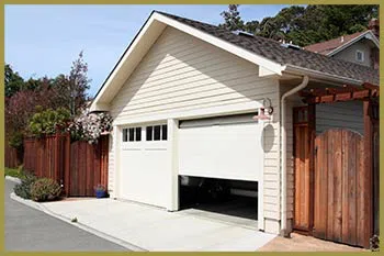 Metro Garage Doors Kennedale, TX 817-374-4625 - serv-sid-res-gdr-19m